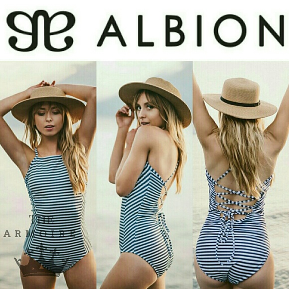 Albion Fit Stripped Weekender One Piece Swimsuit - Picture 3 of 12